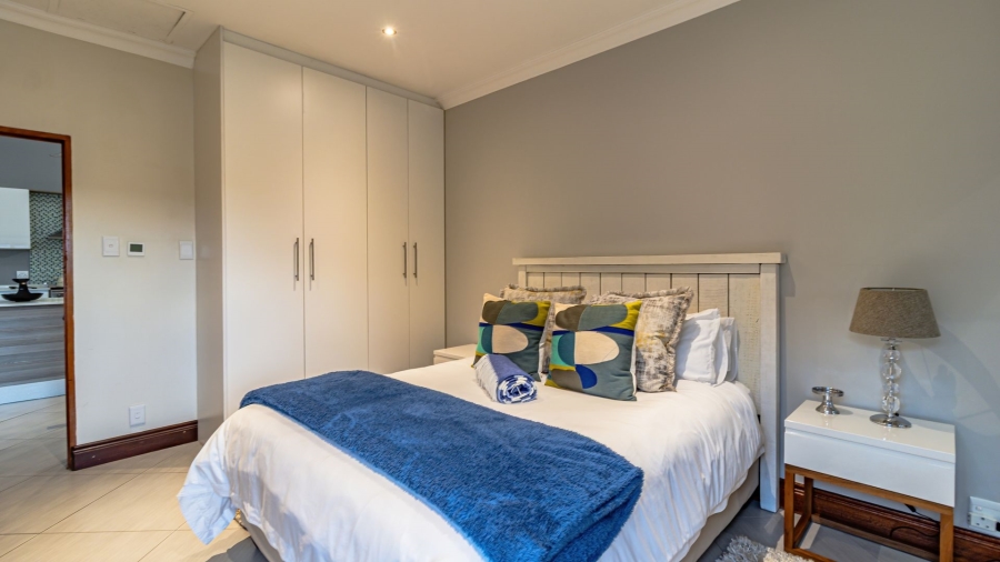 5 Bedroom Property for Sale in Oranjeville Free State